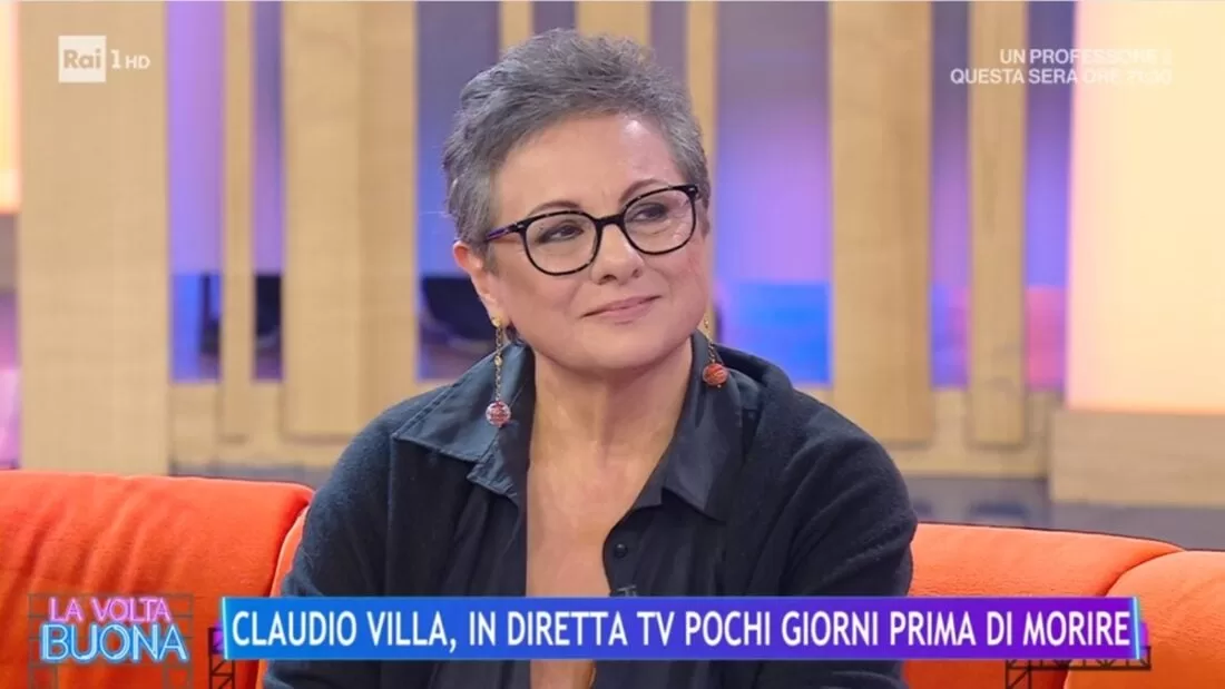 Caterina Balivo indispettisce la moglie di Claudio Villa parlando di Manuela Villa, cala il gelo tra la conduttrice e l’ospite