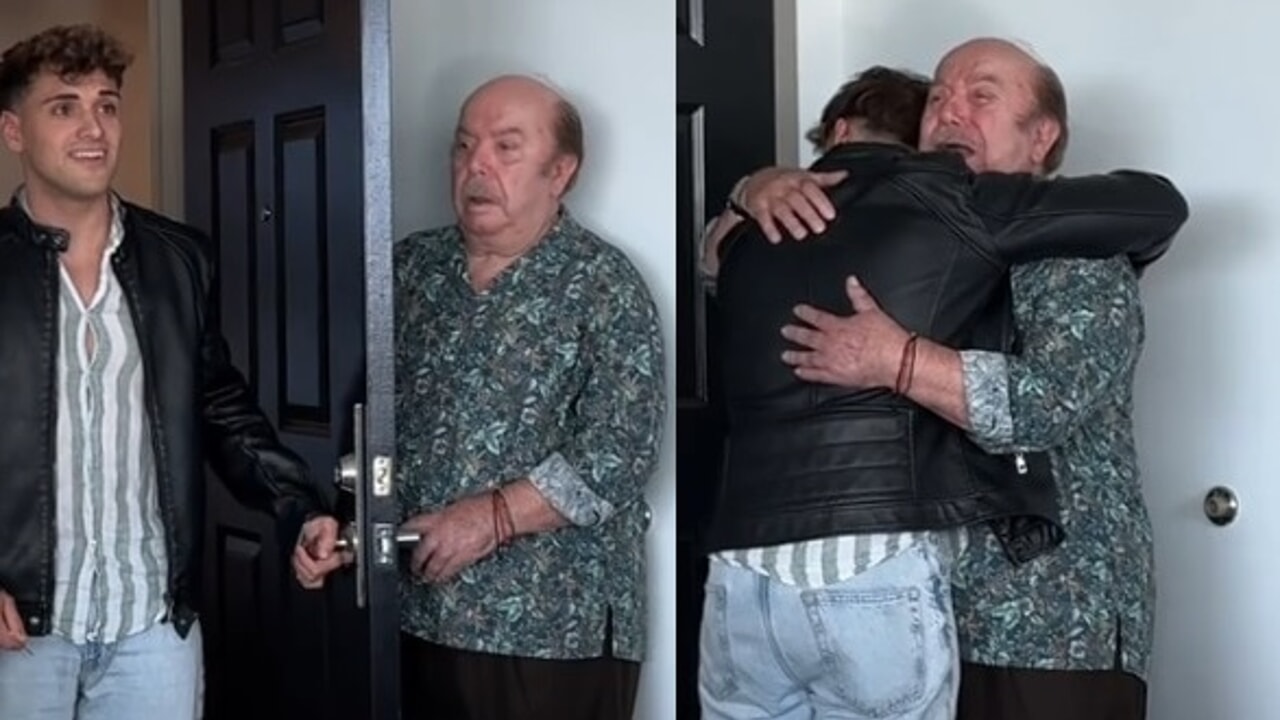 Un video su TikTok mostrante l'abbraccio tra l'attore Lino Banfi e il tiktoker Fabio Farati a Los Angeles ha raccolto oltre 5 milioni di visualizzazioni, emozionando il web.