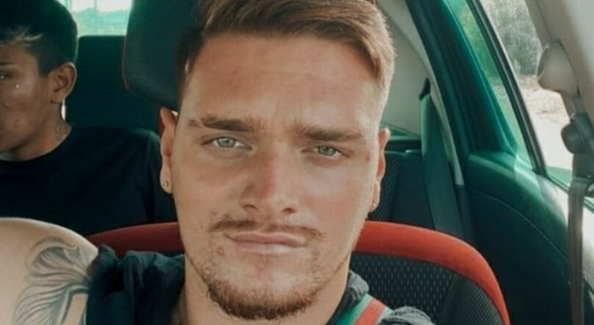 A Molfetta, un 29enne di Bisceglie si è costituito per l'omicidio di Dario De Gennaro, 23 anni, seguito a una lite in casa.