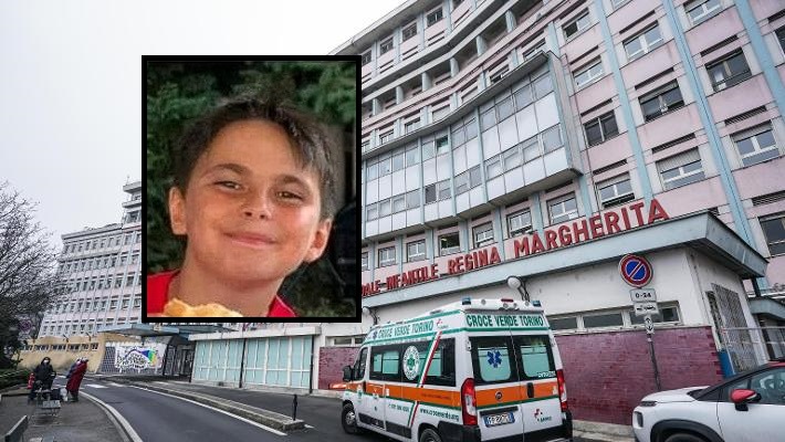 Andrea Vincenzi, morto a 12 anni dopo tre ricoveri e successive dimissioni: la rabbia del  padre “Voglio sapere cosa è successo”