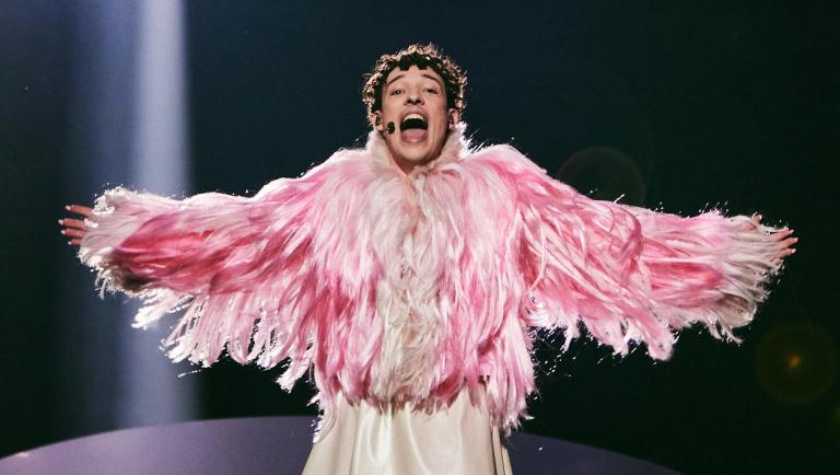 Nemo, chi è l’artista non binario che ha conquistato l’Eurovision 2024