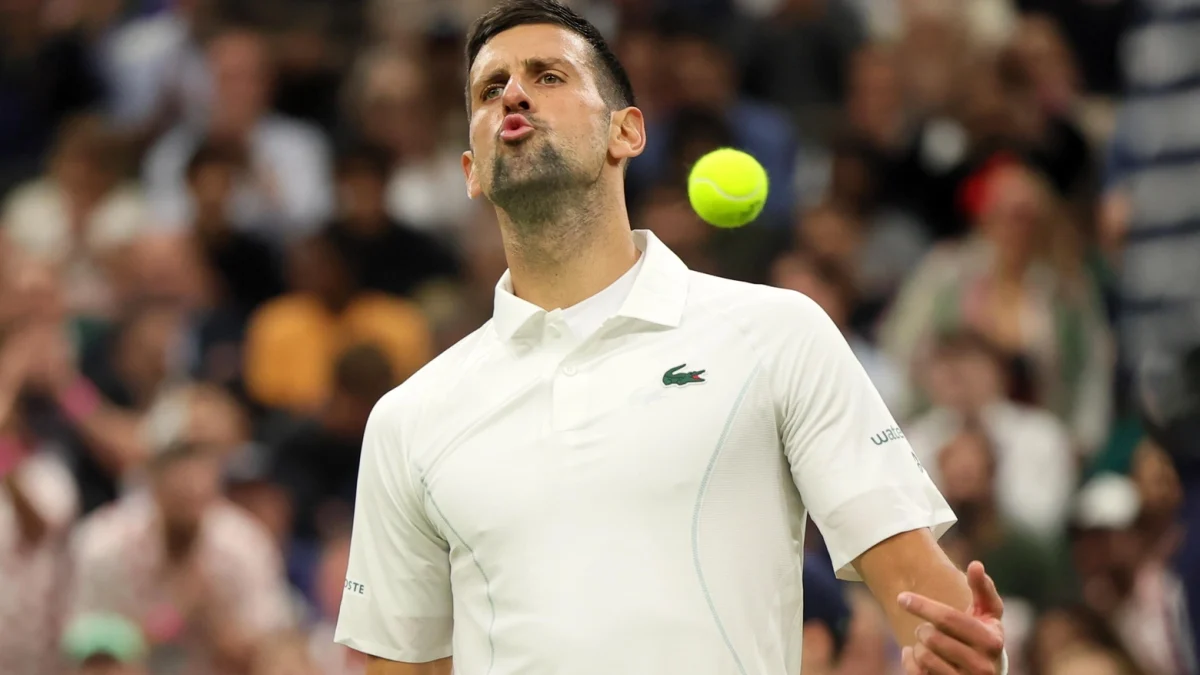 Djokovic una furia contro il pubblico di Wimbledon “Irrispettosi, ho sentito i buu”