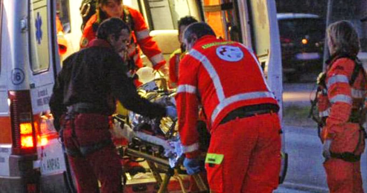 Puglia, incidente in moto, due giovani amici di 22 e 24 anni muoiono a distanza di 24 ore uno dall’altro