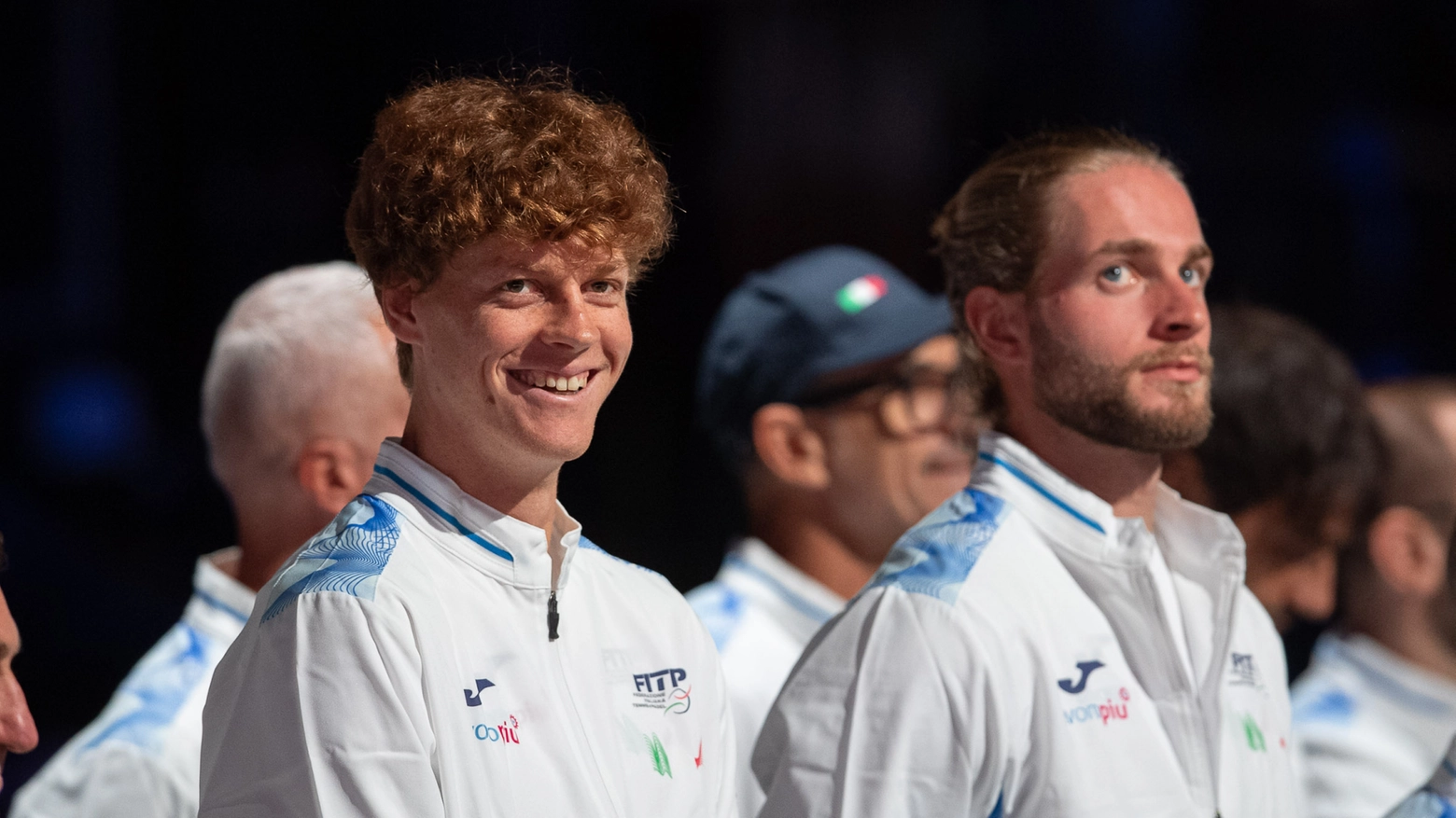 Con la vittoria contro l’Olanda, Flavio Cobolli riscatta la sconfitta contro il Belgio e garantisce all’Italia il primato nel girone di Coppa Davis.