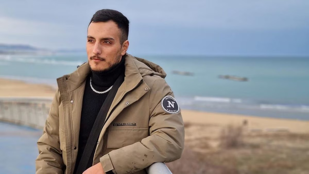 Tra le oltre 600 vittime dei bombardamenti israeliani in Libano c'è anche Hadi Zaiter, uno studente di 25 anni dell'Università dell'Aquila. Il giovane era tornato nel suo paese natale per visitare la famiglia e sarebbe rientrato a breve in Italia per proseguire gli studi.