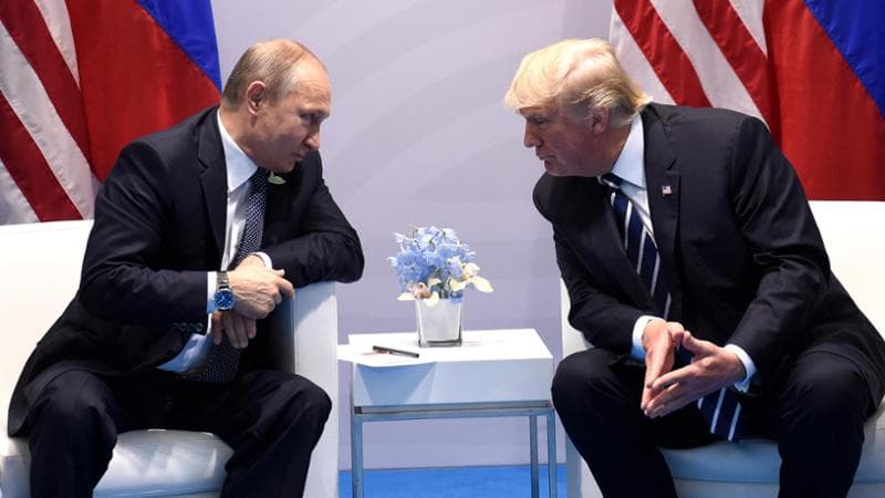 Donald Trump e Vladimir Putin hanno discusso dell'Ucraina nella loro prima telefonata dopo l'elezione del nuovo presidente USA, con obiettivi di pace in Europa.