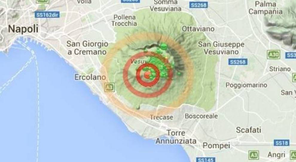 Un terremoto di magnitudo 2.8 è stato registrato nell'area del Vesuvio. Scossa avvertita distintamente a Napoli, Torre Annunziata, Torre del Greco e Castellammare di Stabia.