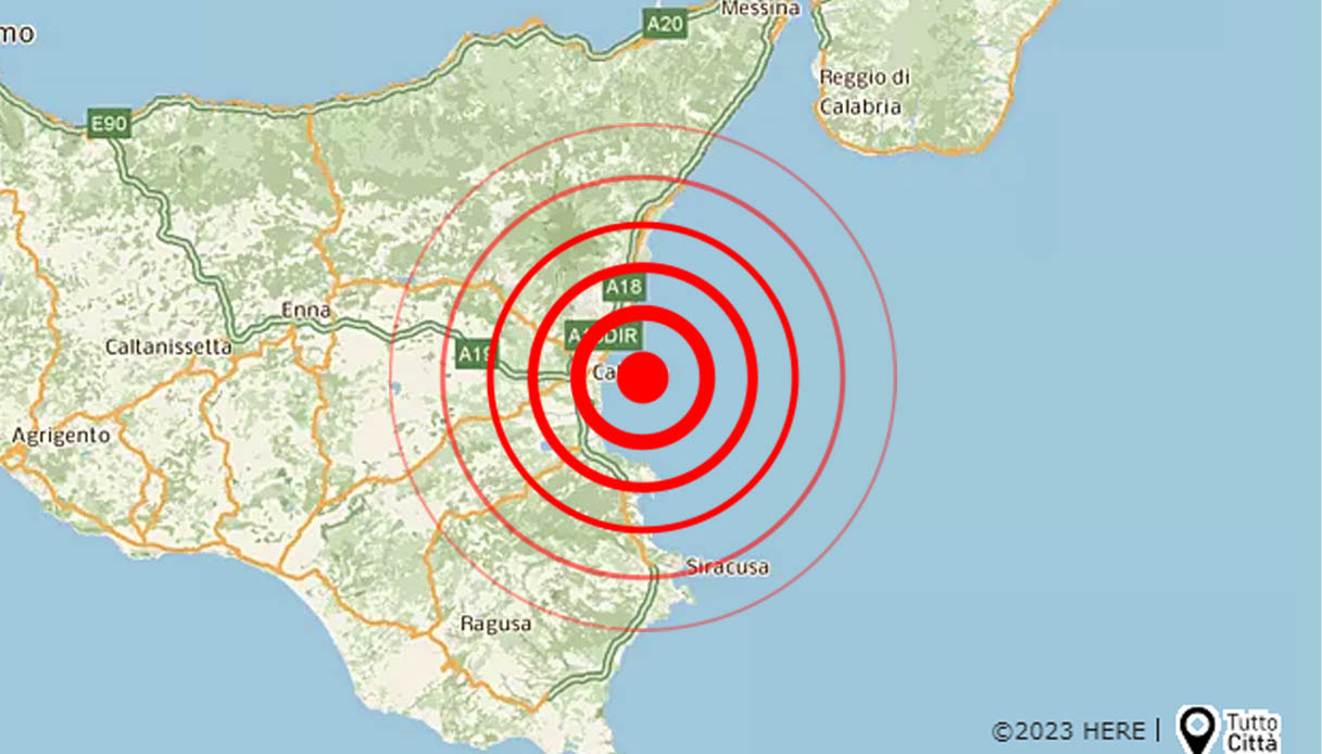 Una scossa sismica di magnitudo 3.1 è stata registrata alle 03:59 del 25 novembre 2024, con epicentro a 11 km da Ramacca, in provincia di Catania, a una profondità di 9 km.