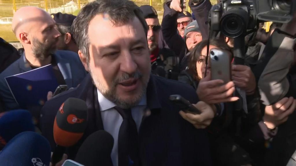 Salvini: "Una politica seria sull'immigrazione è doverosa". Dopo l'assoluzione nel caso Open Arms, soddisfazione e messaggi trasversali