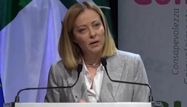 La premier interviene all’assemblea dei quadri e delegati del sindacato. Focus su crisi demografica, intelligenza artificiale e collaborazione tra governo e parti sociali.