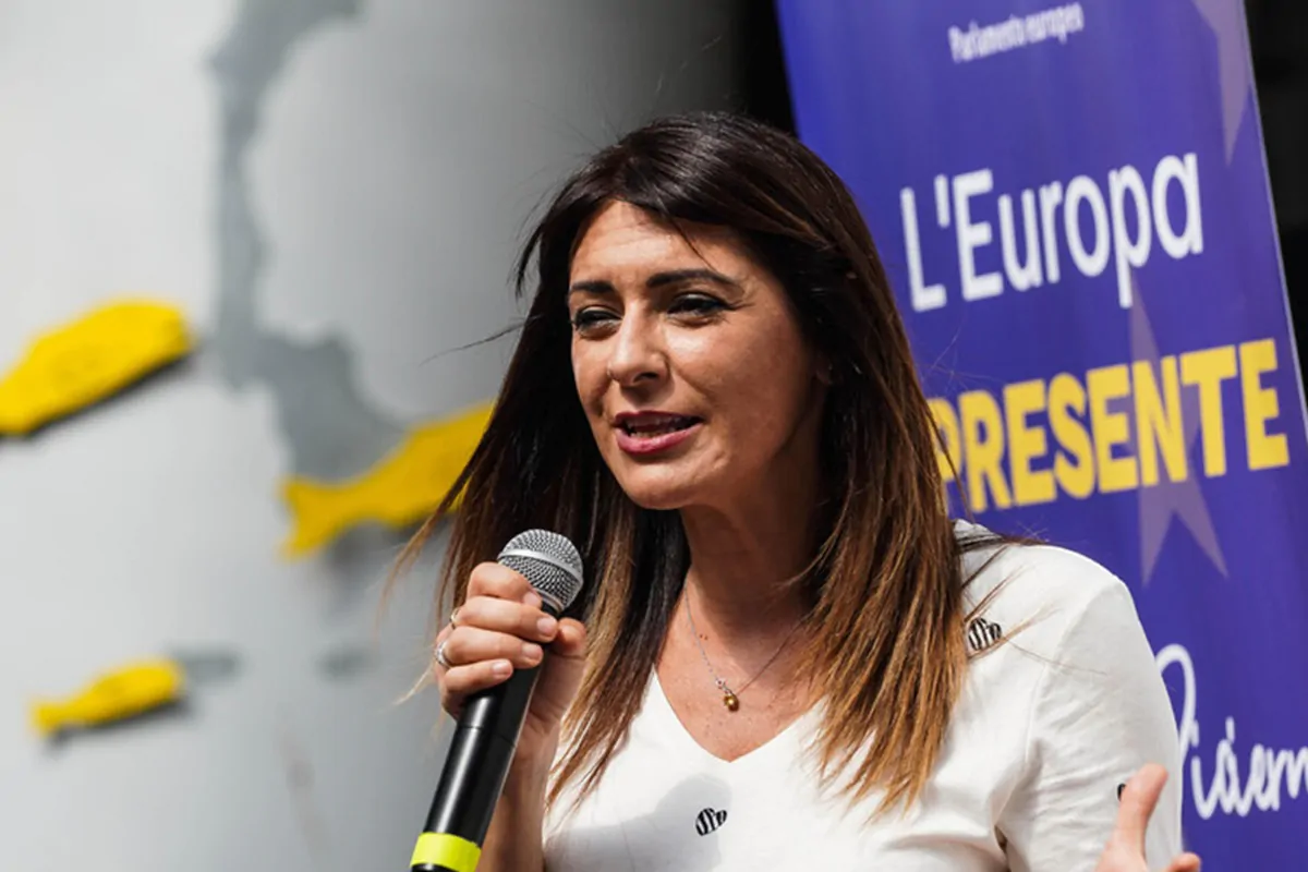 L’eurodeputata Pina Picierno ribadisce le critiche alla gestione del Pd dopo il voto sul riarmo in Europa e chiede maggiore confronto interno sulle scelte strategiche.